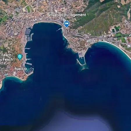 Magnifique Avec Balcon Vue à L'entrée D'ajaccio